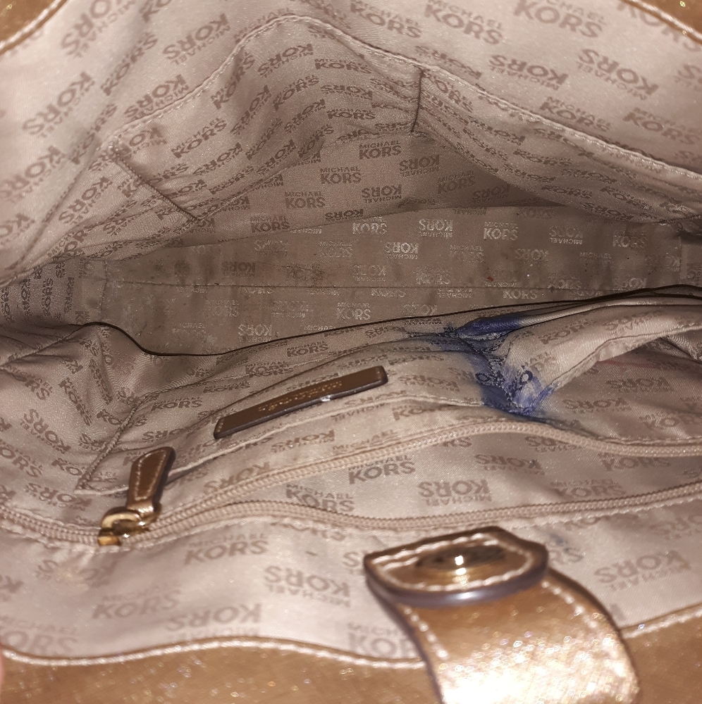 Purse - Picture 4 of 4